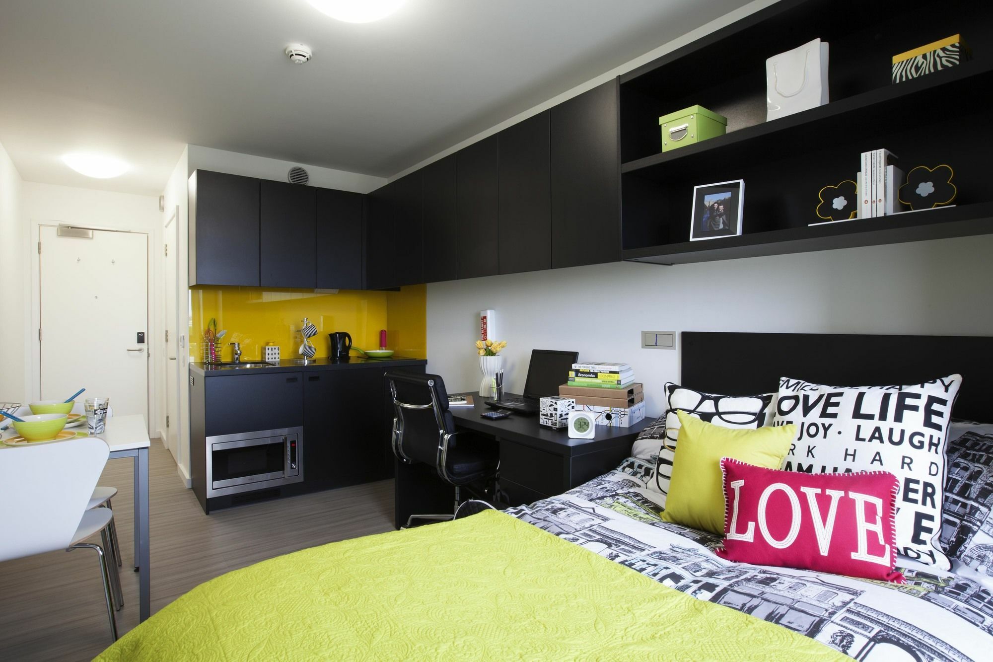 Pure Citystay Hammersmith London Exterior photo